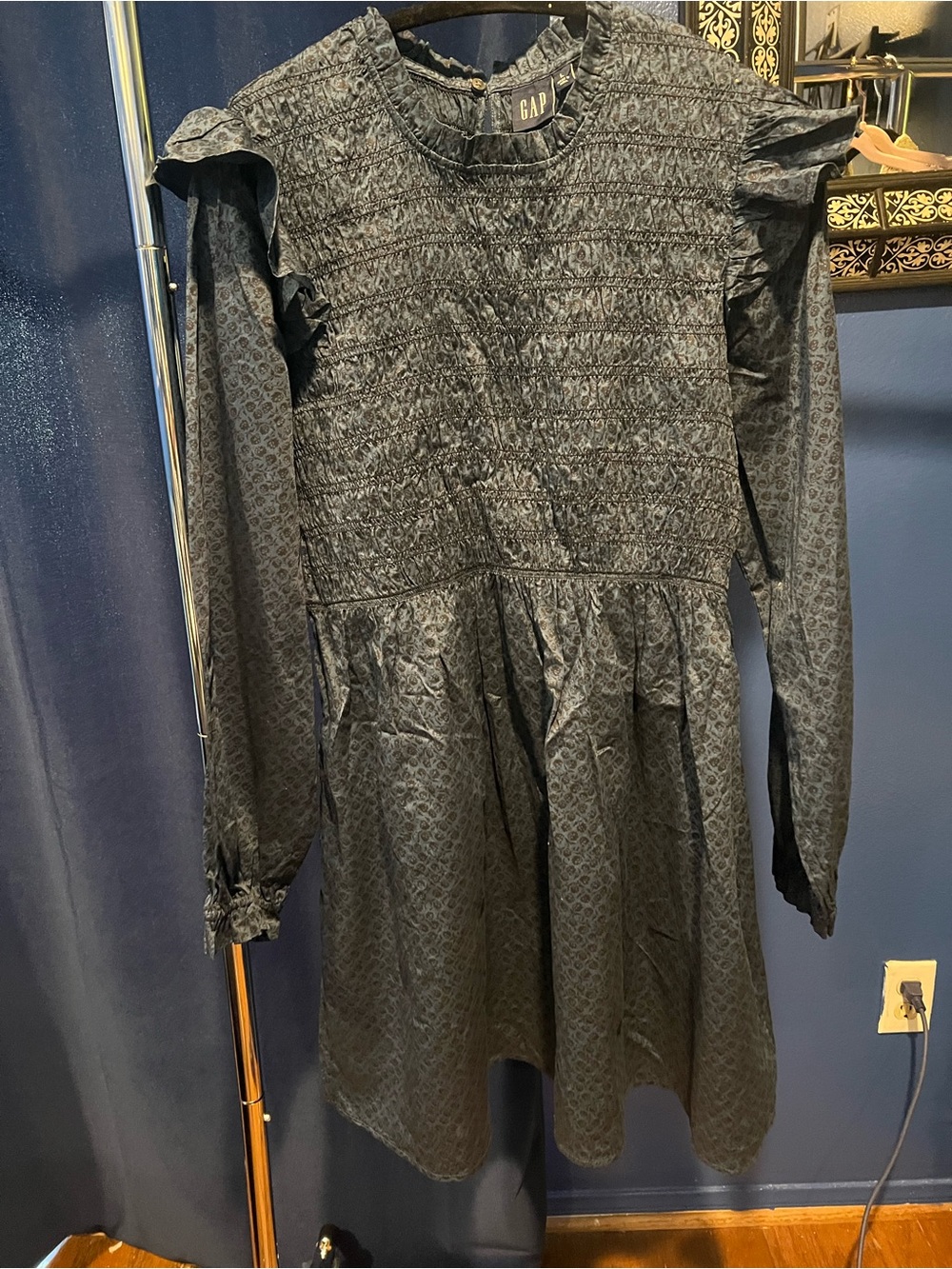 GAP Navy and Black Smocked Floral dress